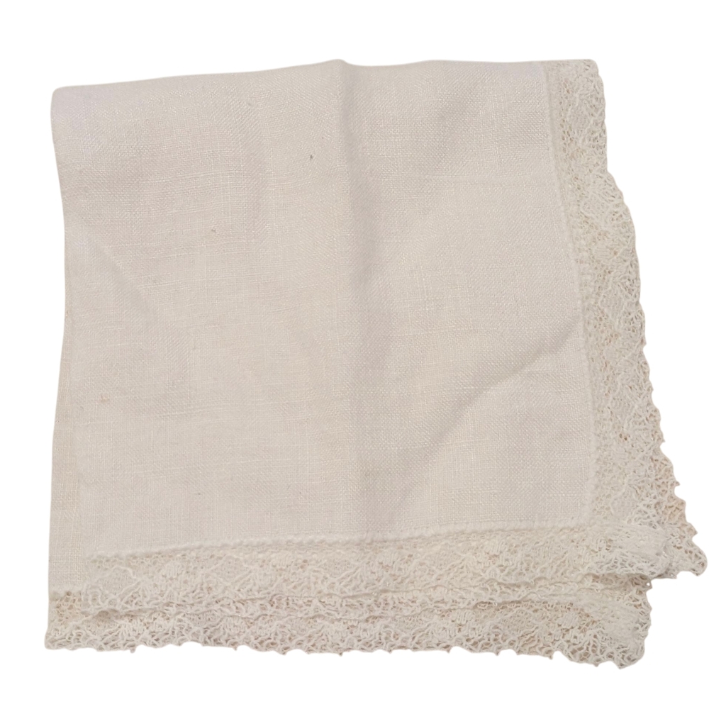 TRUE VINTAGE Hankerchief Linen Lace White 10"x 10" Dainty Square Bridal - Picture 2 of 10